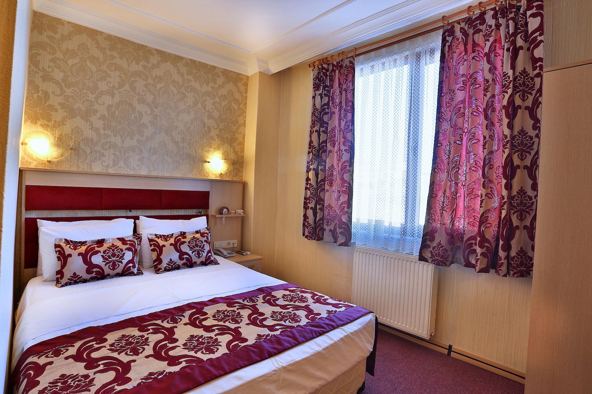 K Royal Hotel - Old City Истанбул Екстериор снимка