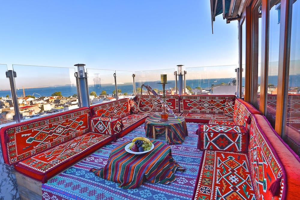K Royal Hotel - Old City Истанбул Екстериор снимка