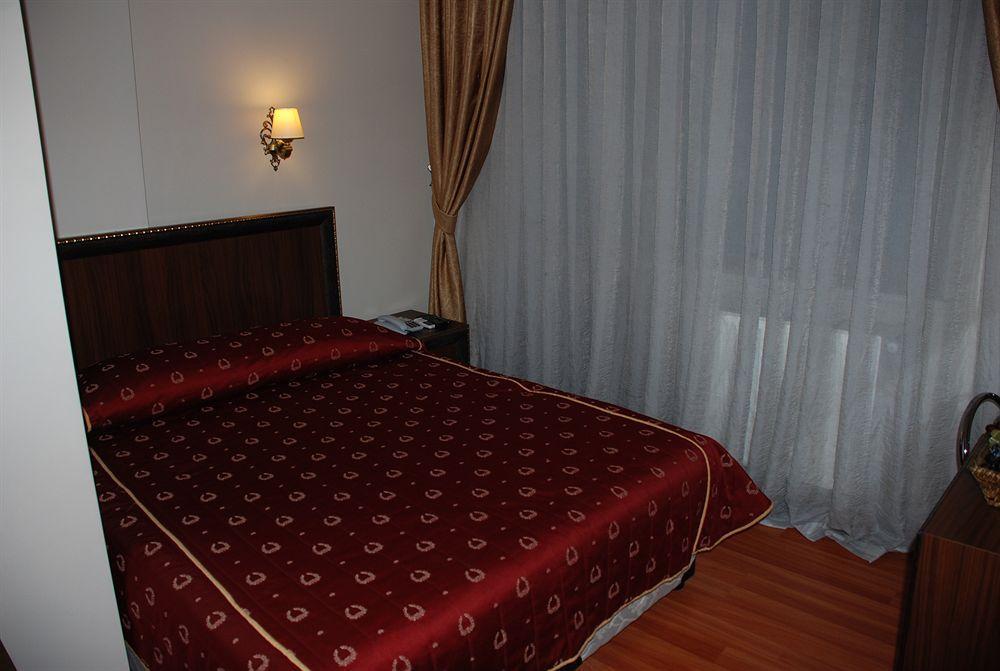 K Royal Hotel - Old City Истанбул Екстериор снимка